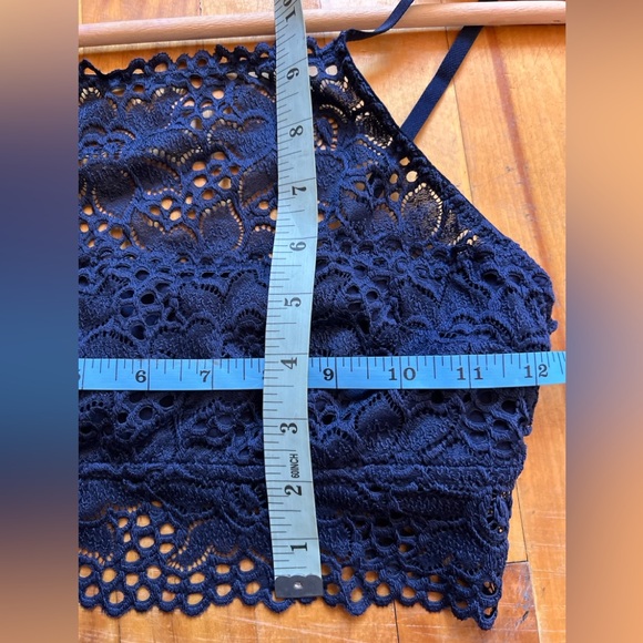 3/$25 Aerie Lace Bandeau Bralette S GUC - Picture 6 of 7